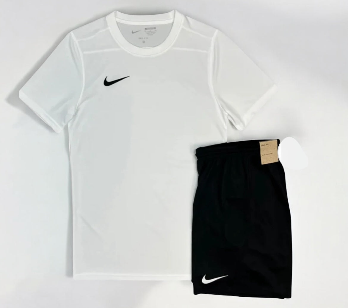 Kids Nike Park set Black/White