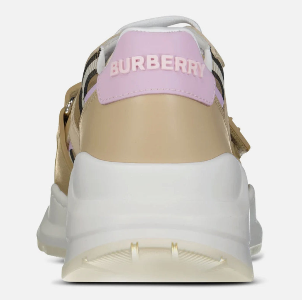 Burberry Ramsey Sneakers Pink