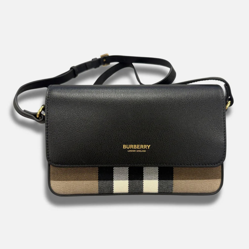 Burberry 'New Hampshire' Leather Shoulder Bag Black