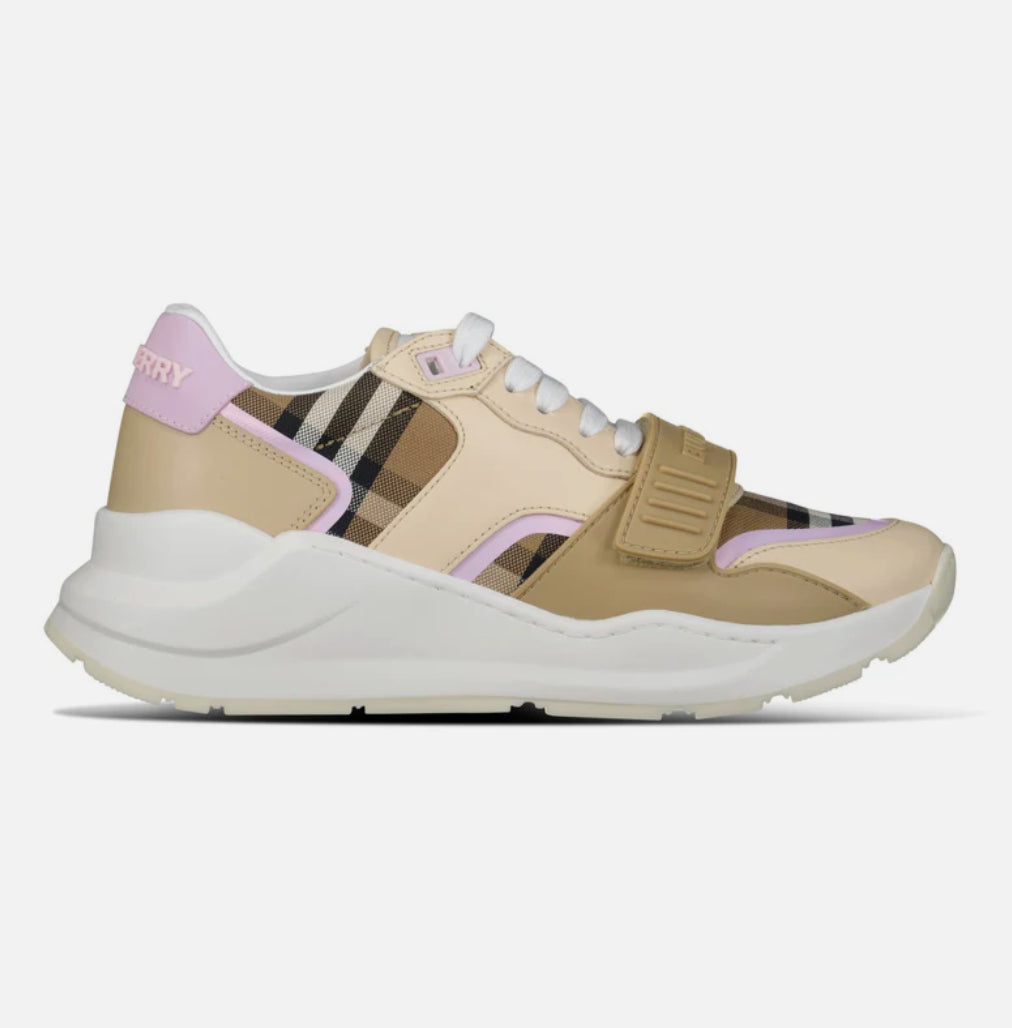 Burberry Ramsey Sneakers Pink