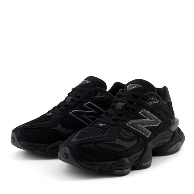 NEW BALANCE
NEW BALANCE 9060