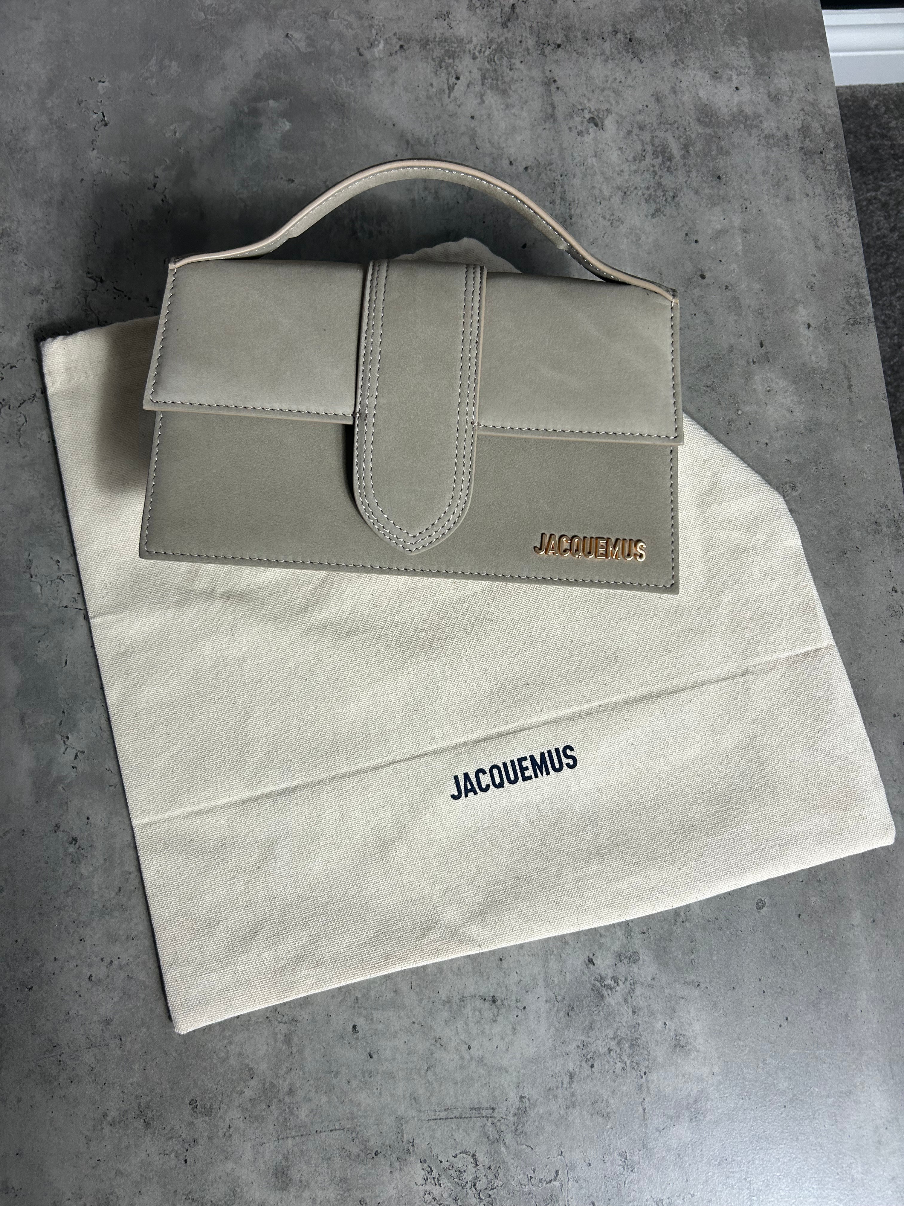 Jacquemus large Bambino LES CLASSIQUES Crossbody flap bag  Grey